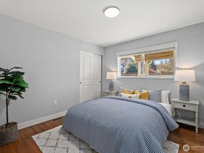 17004 11th Avenue NE, Shoreline WA 98155