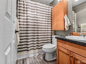 6700 NE 182nd Street C104, Kenmore WA 98028