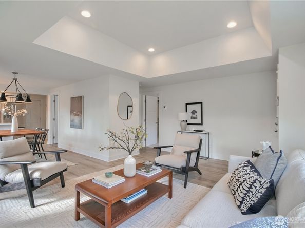 11271 35th Avenue SW, Seattle WA 98146