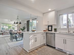 11271 35th Avenue SW, Seattle WA 98146