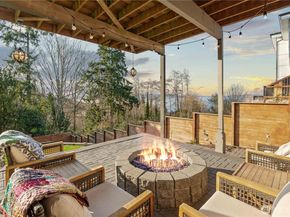 29603 1st Avenue S, Federal Way WA 98003