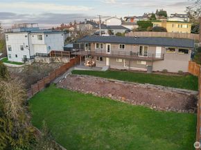 29603 1st Avenue S, Federal Way WA 98003