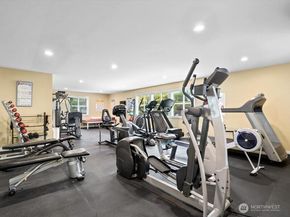 22527 SE 38th Terrace 1424, Issaquah WA 98029