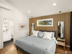 1405 N 103rd Street, Seattle WA 98133