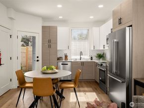 1405 N 103rd Street, Seattle WA 98133