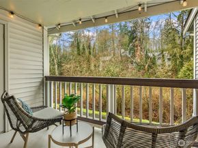 23303 Cedar Way T202, Mountlake Terrace WA 98043