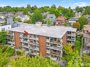 732 11th Avenue E 404, Seattle WA 98102