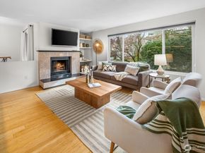 3609 14th Avenue W 207, Seattle WA 98119