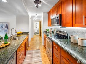 3609 14th Avenue W 207, Seattle WA 98119