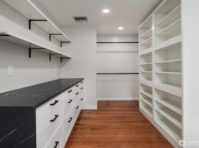 6070 Seward Park Avenue S, Seattle WA 98118