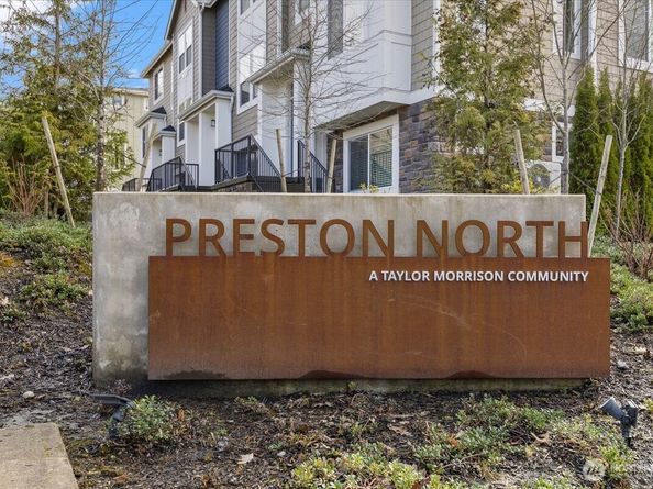 12012 NE 193rd Lane C, Bothell WA 98011