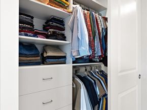 12012 NE 193rd Lane C, Bothell WA 98011