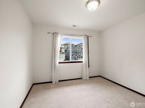 22820 41st DR SE, Bothell WA 98021