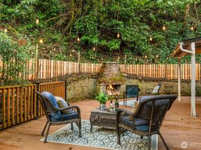 2301 Delmar Drive E, Seattle WA 98102