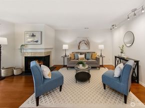 16929 Inglewood Road NE C305, Kenmore WA 98028