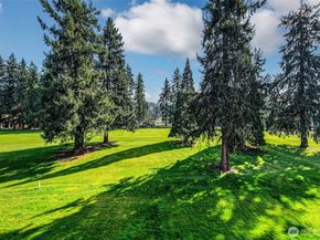 16929 Inglewood Road NE C305, Kenmore WA 98028
