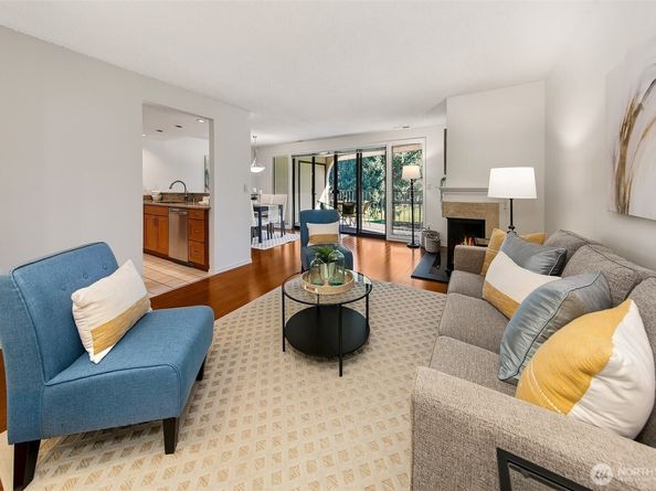 16929 Inglewood Road NE C305, Kenmore WA 98028