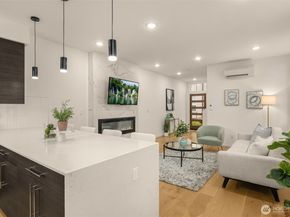 9248 17th Avenue SW A, Seattle WA 98106