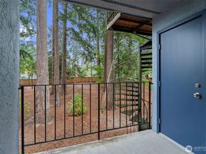 14020 Juanita Drive NE B3, Kirkland WA 98034