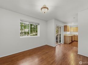 8629 240th Street SW C3, Edmonds WA 98026