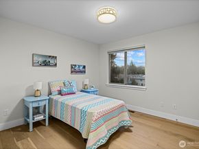 12301 NE 107th Street, Kirkland WA 98033