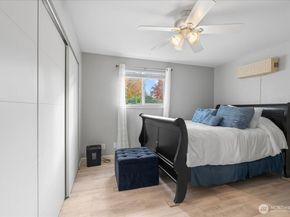 208 Pike St NE, Auburn WA 98002