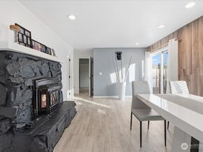 208 Pike St NE, Auburn WA 98002