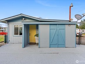 208 Pike St NE, Auburn WA 98002