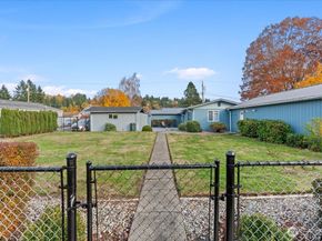 208 Pike St NE, Auburn WA 98002