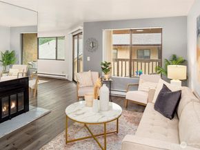 10330 SE 6TH Street A2, Bellevue WA 98004