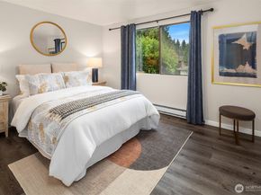 10330 SE 6TH Street A2, Bellevue WA 98004