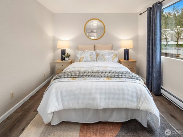 10330 SE 6TH Street A2, Bellevue WA 98004