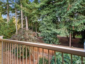 14401 SE Petrovitsky Road B209, Renton WA 98058