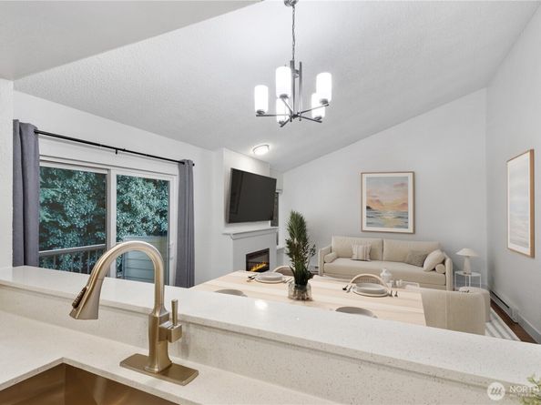 14401 SE Petrovitsky Road B209, Renton WA 98058