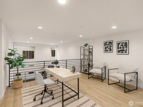 4414 Midvale Avenue N, Seattle WA 98103