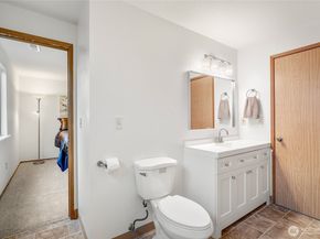 1520 128th Drive NE 2A, Lake Stevens WA 98258