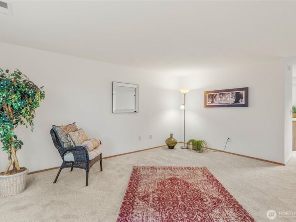 1520 128th Drive NE 2A, Lake Stevens WA 98258