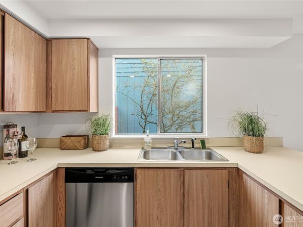 1520 128th Drive NE 2A, Lake Stevens WA 98258