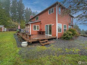6494 Windward Place NW, Bremerton WA 98312