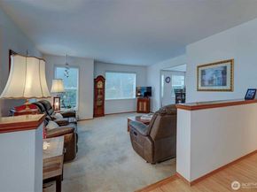 6494 Windward Place NW, Bremerton WA 98312