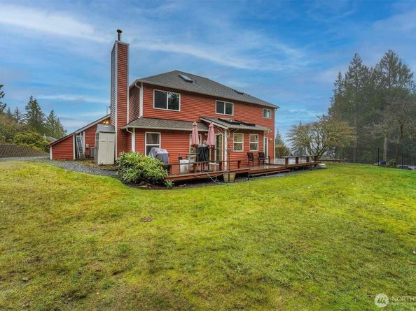 6494 Windward Place NW, Bremerton WA 98312