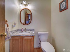 6494 Windward Place NW, Bremerton WA 98312
