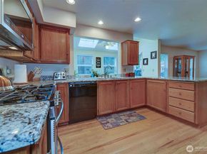 6494 Windward Place NW, Bremerton WA 98312