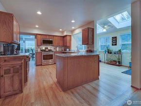 6494 Windward Place NW, Bremerton WA 98312