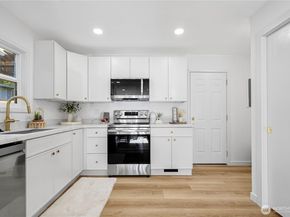 3538 SW Southern Street, Seattle WA 98126