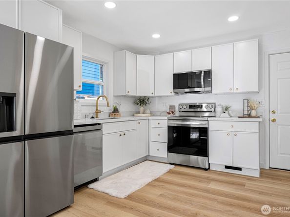 3538 SW Southern Street, Seattle WA 98126