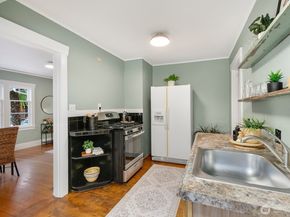 6008 SW Stevens Street, Seattle WA 98116