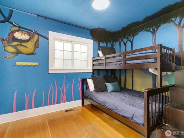 6008 SW Stevens Street, Seattle WA 98116