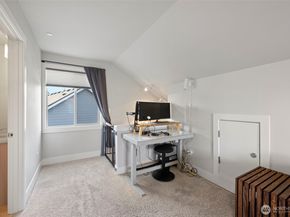 14211 34th Avenue S, Tukwila WA 98168