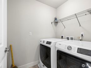 14211 34th Avenue S, Tukwila WA 98168